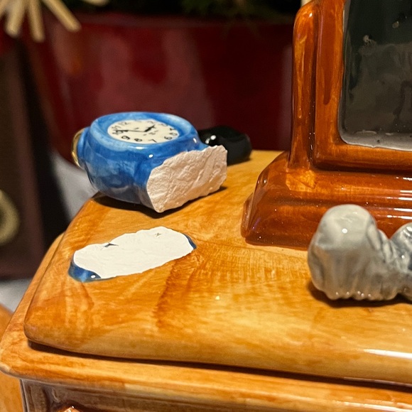 Vintage Swineside Ceramics Dresser Teapot — AS IS - Picture 4 of 11